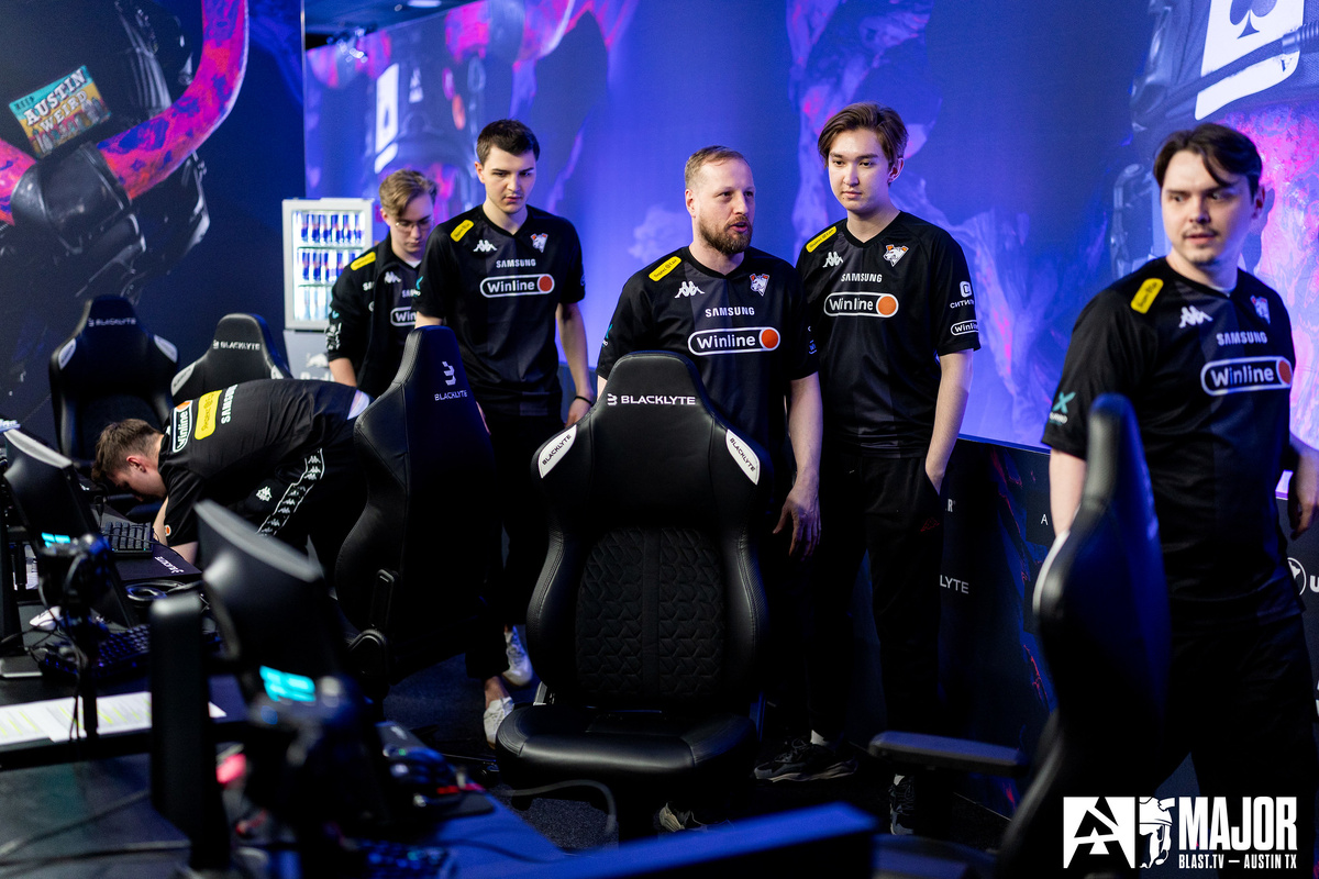 Kansikuva artikkelille: Major-paikan menettänyt CS-joukkue haastaa Ruotsin viranomaiset oikeuteen