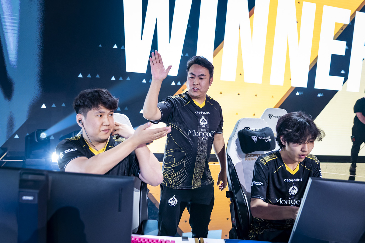 Kansikuva artikkelille: TheMongolz onnistui nappaamaan ensimmäisen ison turnaus voittonsa - "Tämä on vasta alkua"