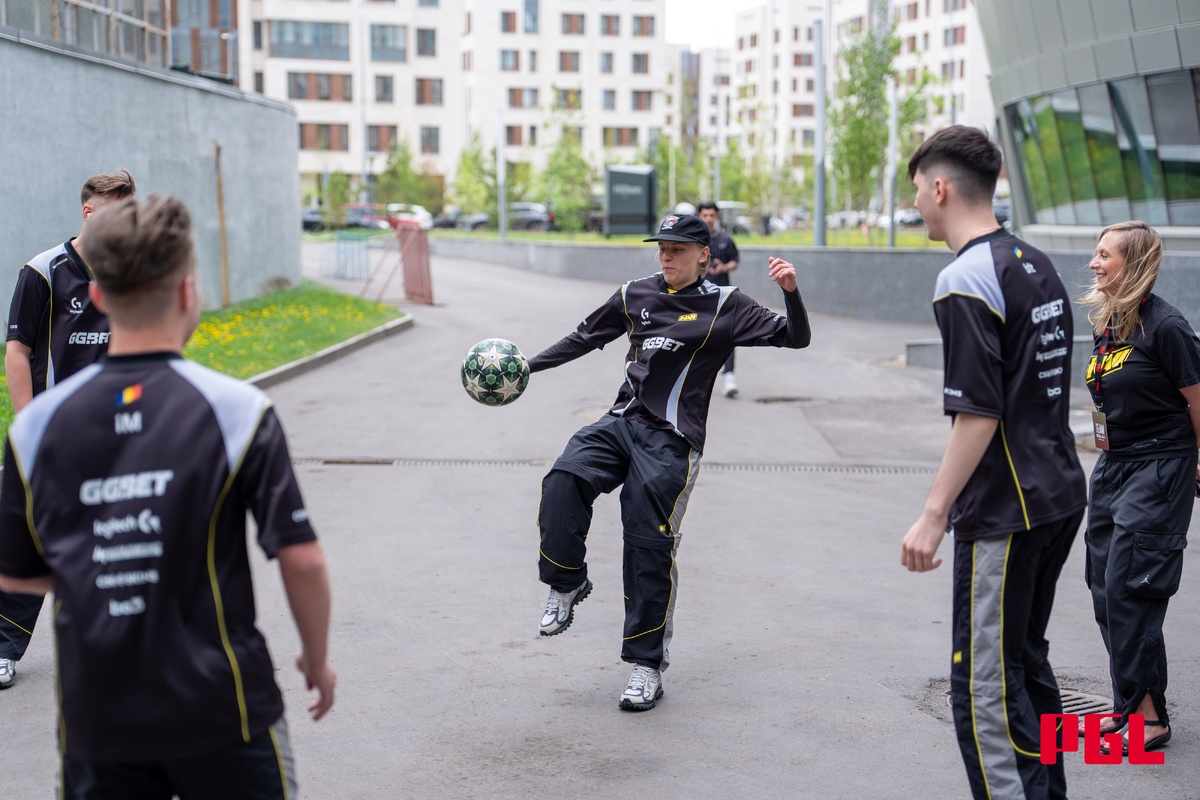 Kansikuva artikkelille: Ennakko: Aleksib jahtaa välieräpaikkaa huipputurnauksessa