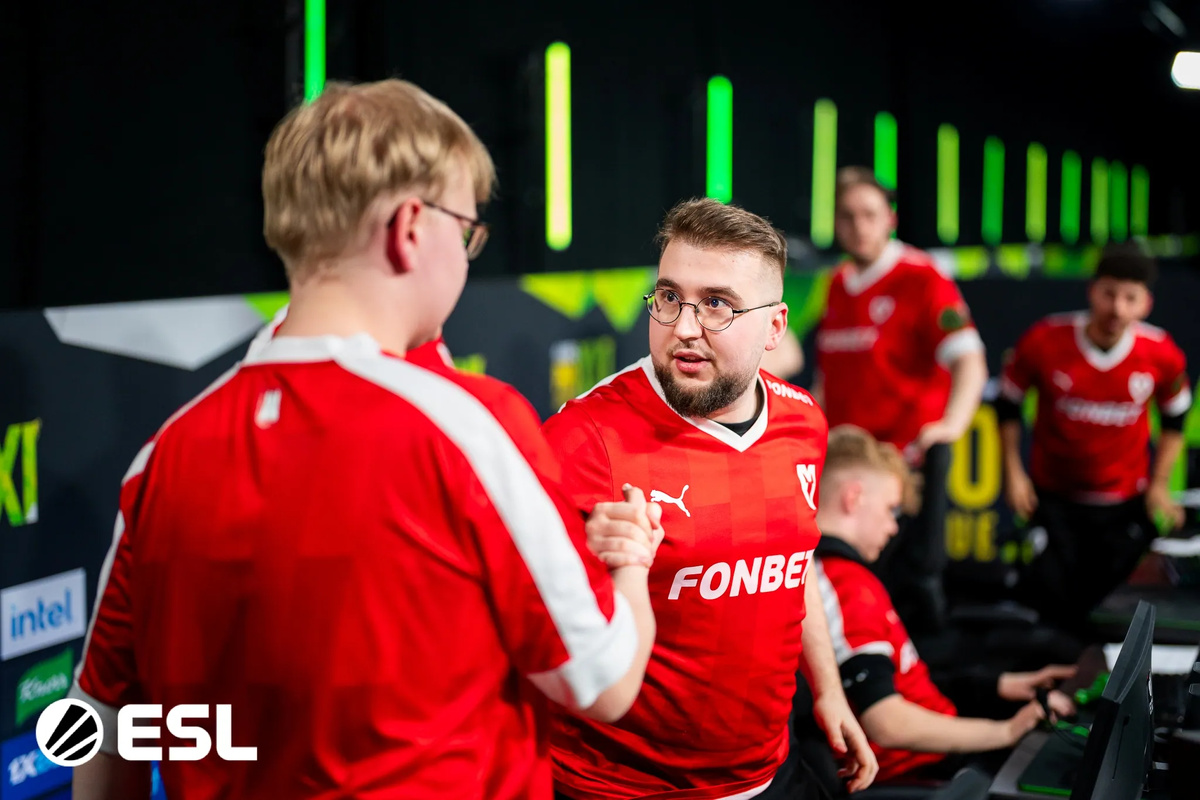 Kansikuva artikkelille: ESL Pro League -ennakko: Jimpphat ja MOUZ havittelevat finaalipaikkaa