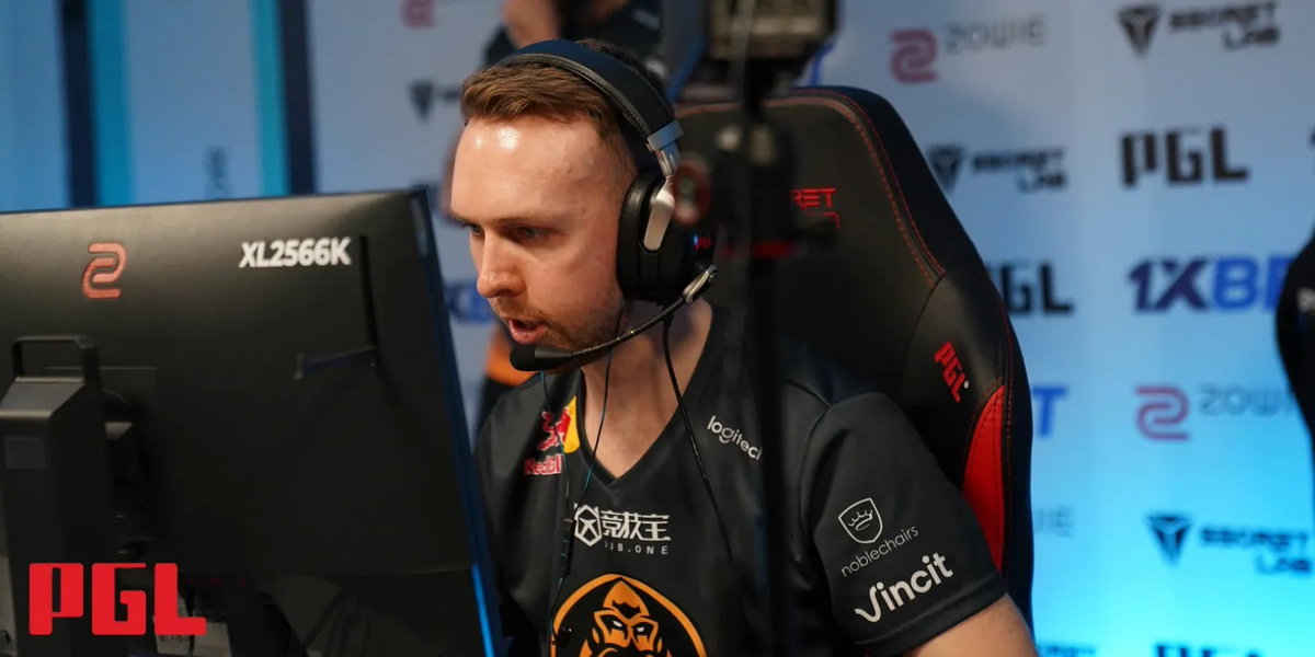 Kansikuva artikkelille: EZ4ENCE! – Suomalaisorganisaatio pelasi itsensä CS2:n ensimmäiseen major-turnaukseen!