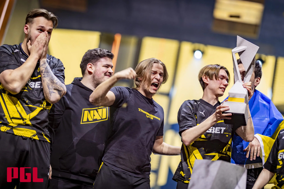 Kansikuva artikkelille: Natus Vincere rikkoi major-voitollaan melkoisen virstanpylvään