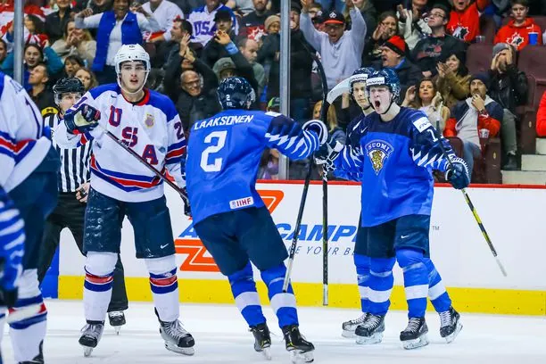 Kansikuva artikkelille: Pikkuleijonat ovat uusia maailmanmestareita!!!