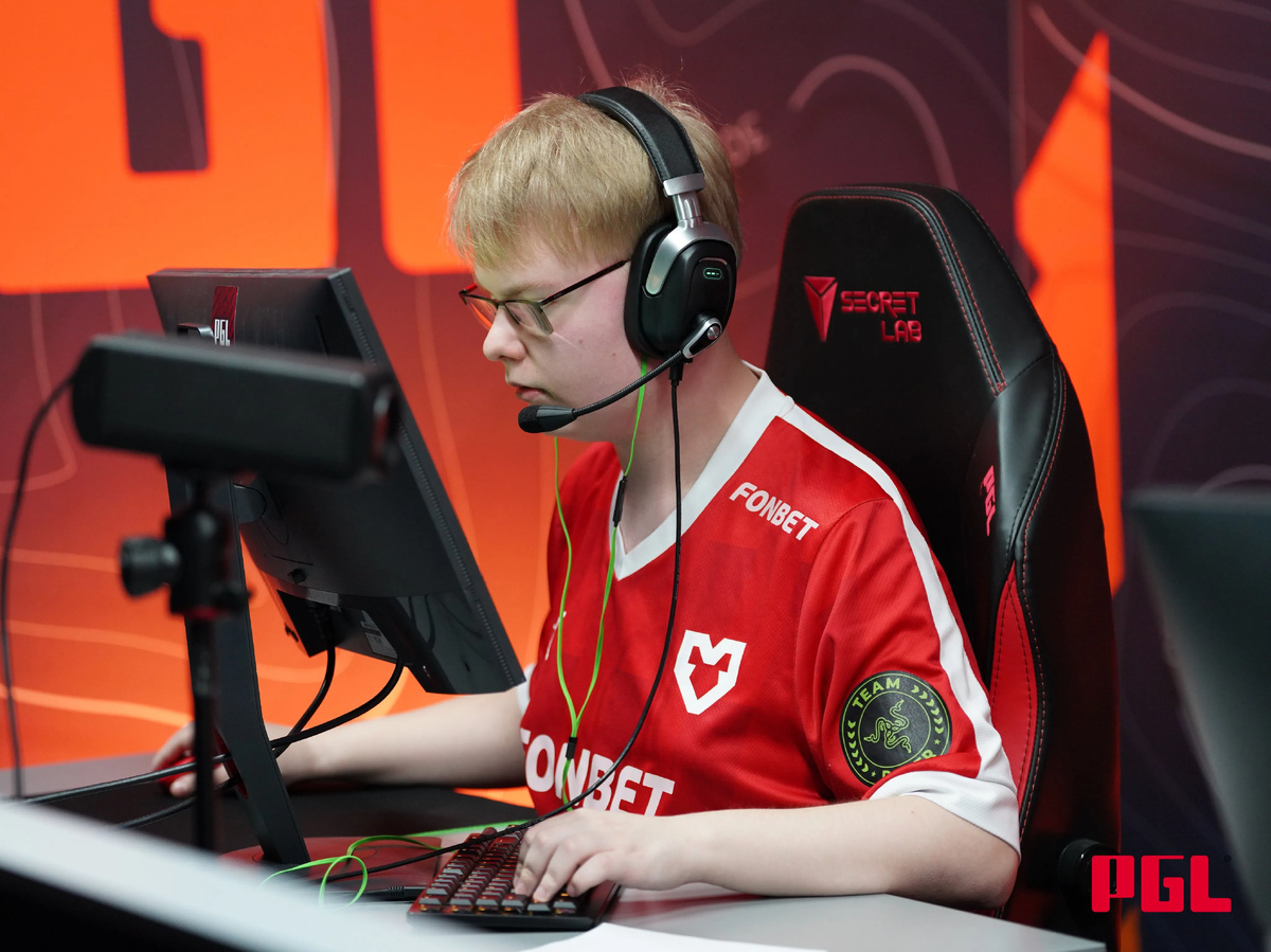 Kansikuva artikkelille: Jimi Salon MOUZ aloitti vahvasti - Spinx liekeissä debyytissään