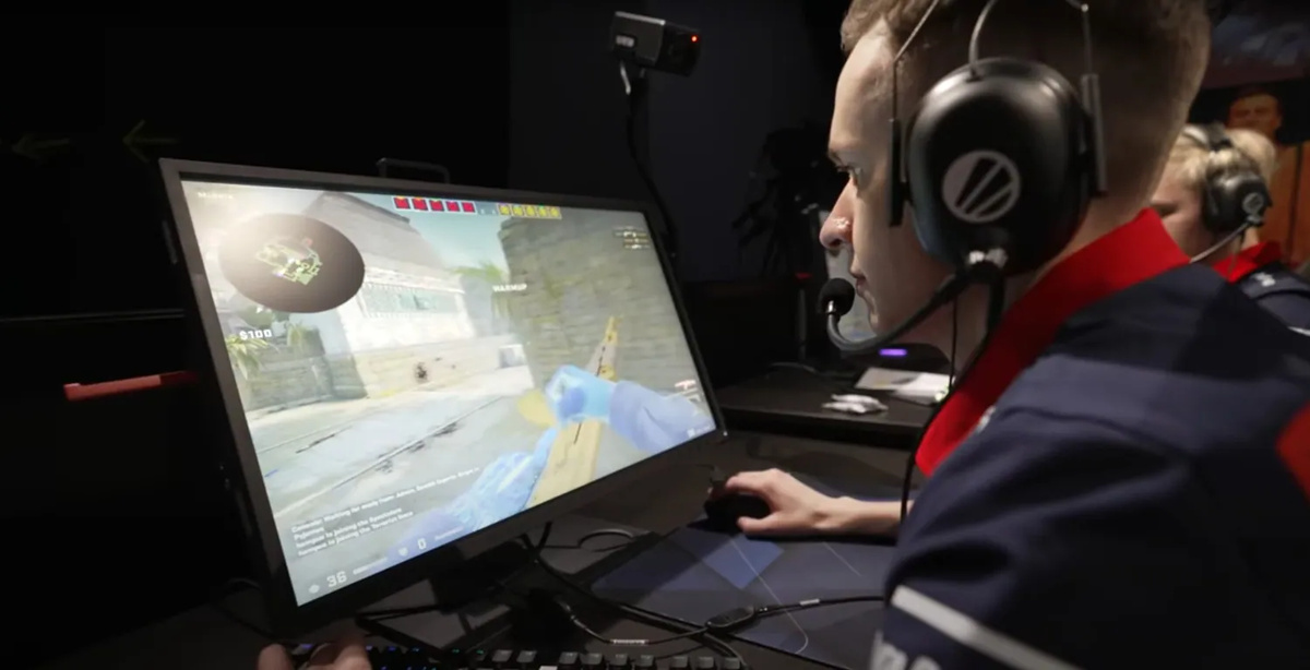 Kansikuva artikkelille: Kärkijoukkue osallistuu CS:GO-huipputurnaukseen neutraalin nimen alla