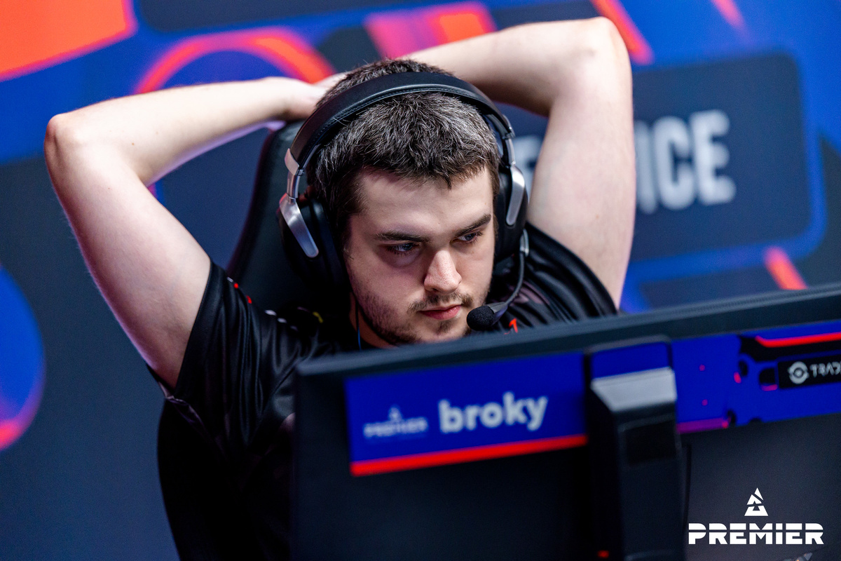 Kansikuva artikkelille: Broky palaa FaZe Claniin – Mitä tekee s1mple?