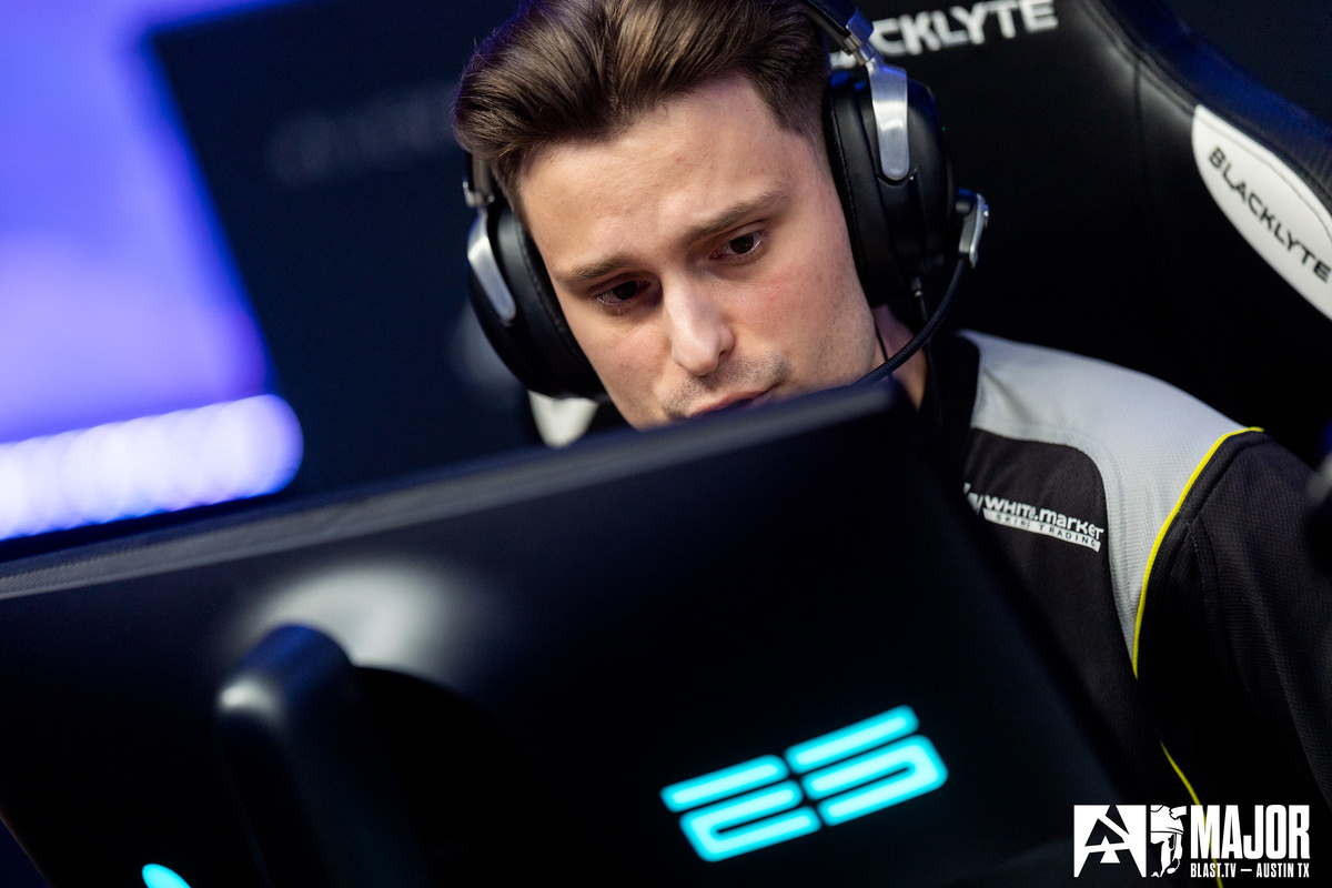 Kansikuva artikkelille: NaVin iM ennen pudotuspelejä: "Pelaamme paremmin altavastaajana"