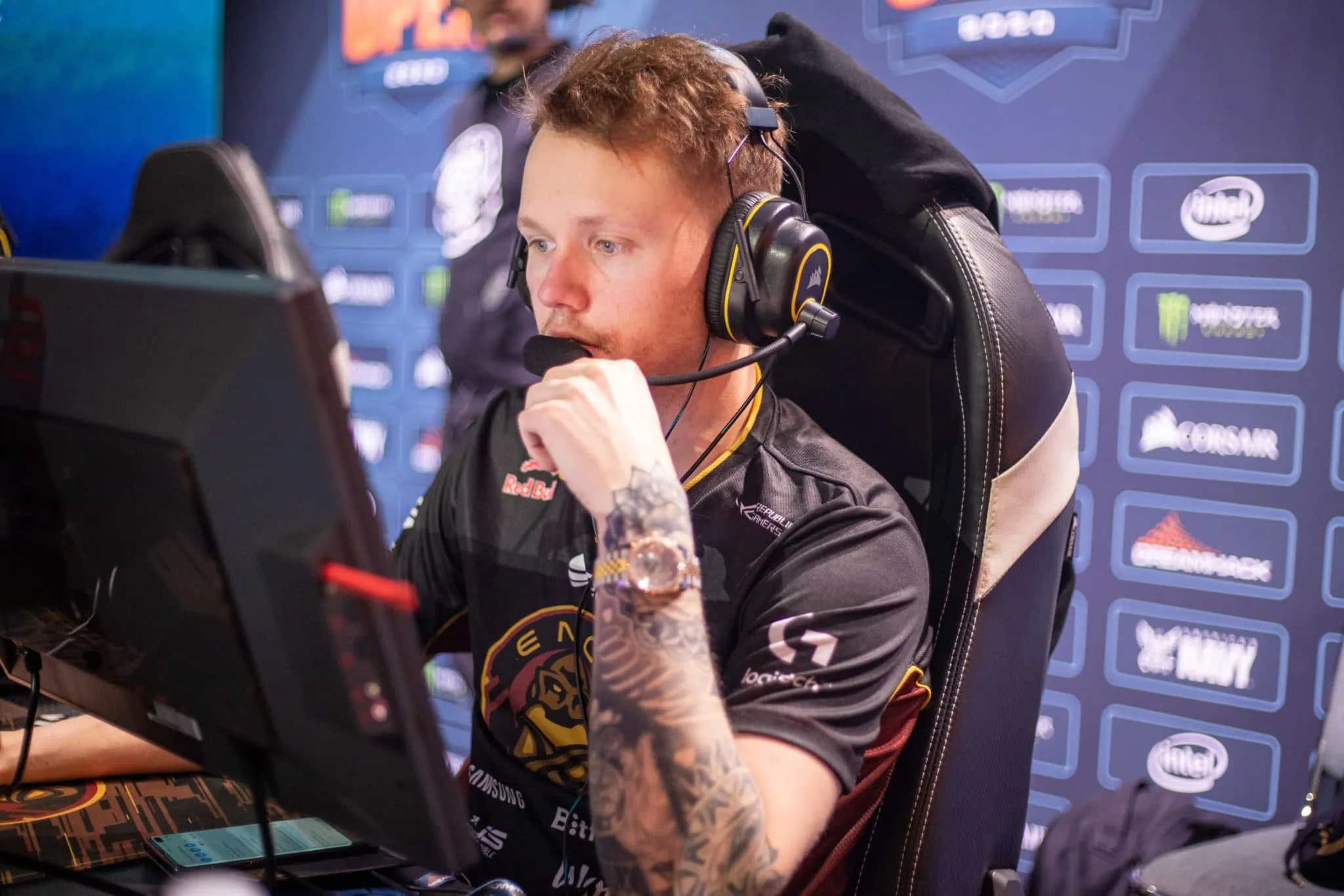 Kansikuva artikkelille: Suomalaisten matka Rion CS:GO-suurturnaukseen jatkuu – ENCElle tiukka tappio, GODSENT voittoon