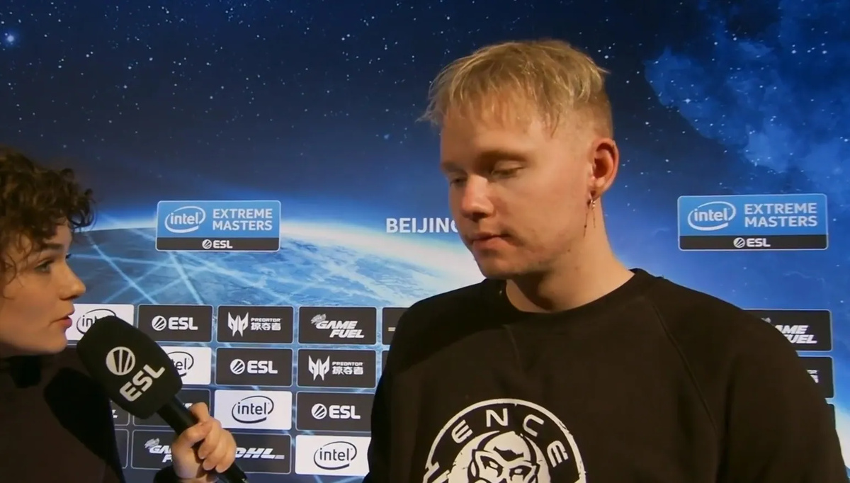 Kansikuva artikkelille: Miikka “suNny” Kemppiä ei haastattelu juuri kiinnostanut – Katso huvittava tilanne