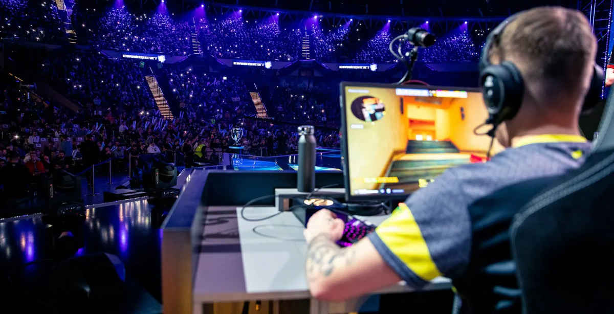 Kansikuva artikkelille: Koronan vastaisku: CS:GO-suurturnaus perutaan täysin