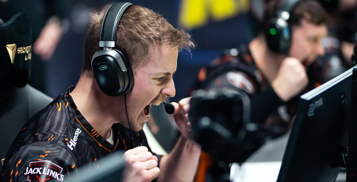 Kansikuva artikkelille: Järkeä vai ei? CS:GO-kokoonpano eteni majoreiden 16:n parhaan joukkoon voittamalla kolme joukkuetta TOP30:n ulkopuolelta
