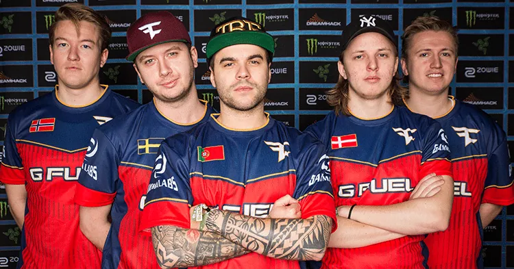 Kansikuva artikkelille: FaZe-pomo puhuttaa jälleen – Rahat CS:GO-joukkueeseen vedonlyöntituotoilla