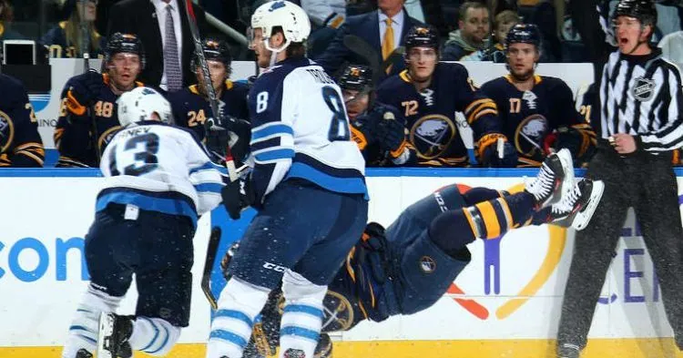 Kansikuva artikkelille: Jets katkaisi kolmen ottelun tappioputkensa
