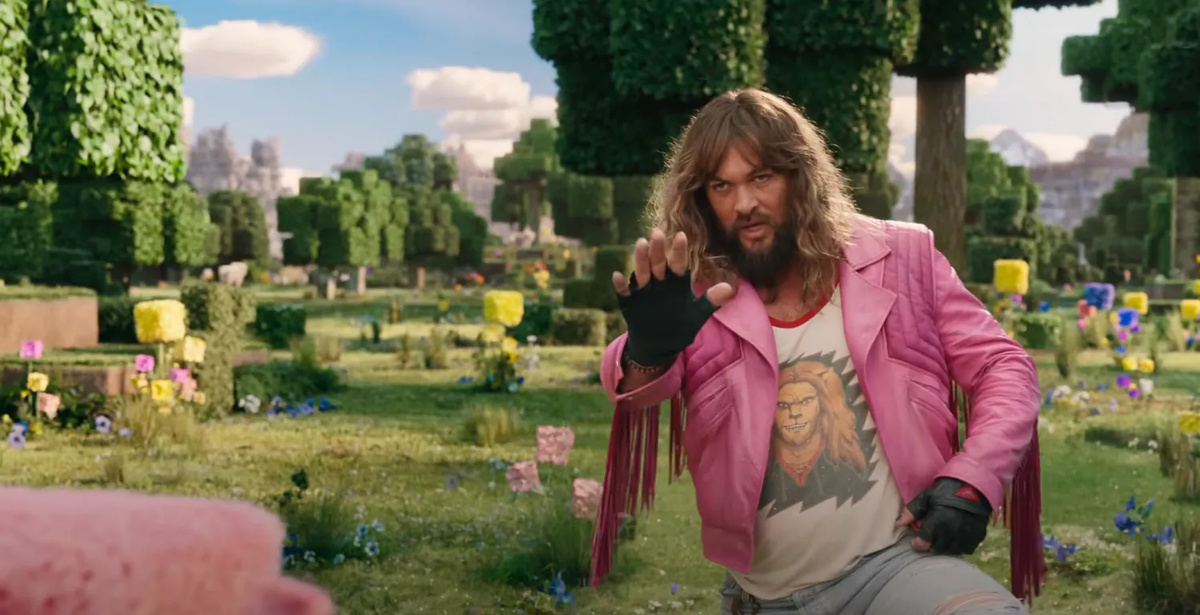 Kansikuva artikkelille: Minecraft-tähti Jason Momoa ei anna lastensa pelata videopelejä