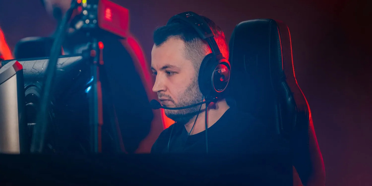 Kansikuva artikkelille: Suomalainen CS:GO-pelaaja Lasse “ZOREE” Uronen lopettaa uransa