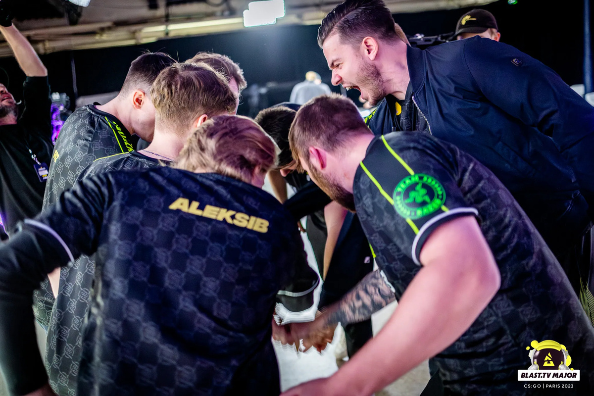 Kansikuva artikkelille: Major-sunnuntai tarjoilee mahtavia otteluita – Ensimmäisenä pelataan Aleksib vs. S1mple