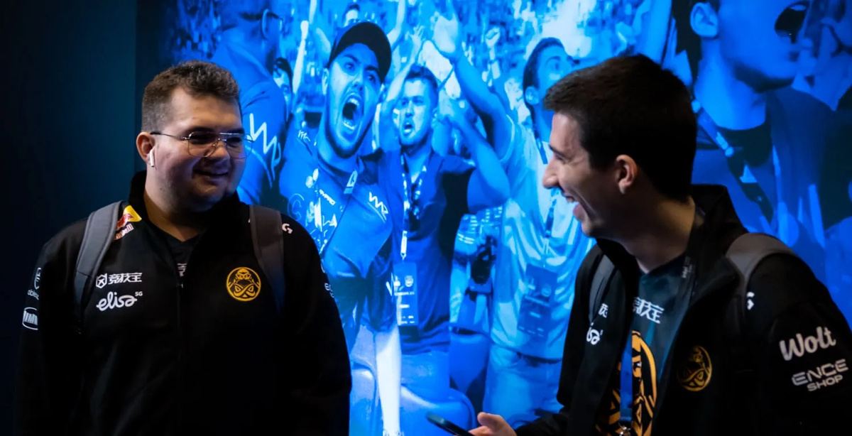 Kansikuva artikkelille: ENCE voiton päässä CS:GO-majoreiden pudotuspelipaikasta – pudotti maailman ykkösjoukkueen puukolla