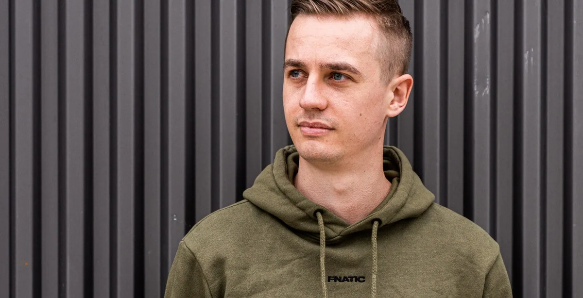 Kansikuva artikkelille: CS:GO-pelaajan näppäinasetukset hämmentävät: “Hänen isänsä pelasi lentosimulaattoria”