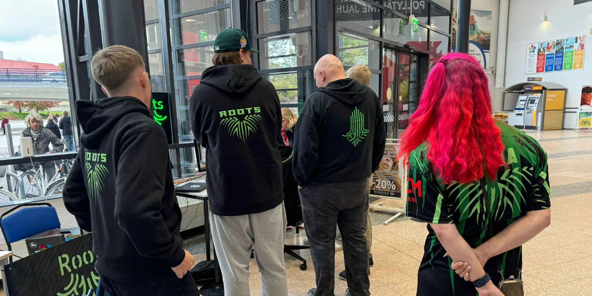 Kansikuva artikkelille: Pelaajatcom-haastattelu: Nuorisotyö e-urheilun ytimessä – Roots Gamingin tarina