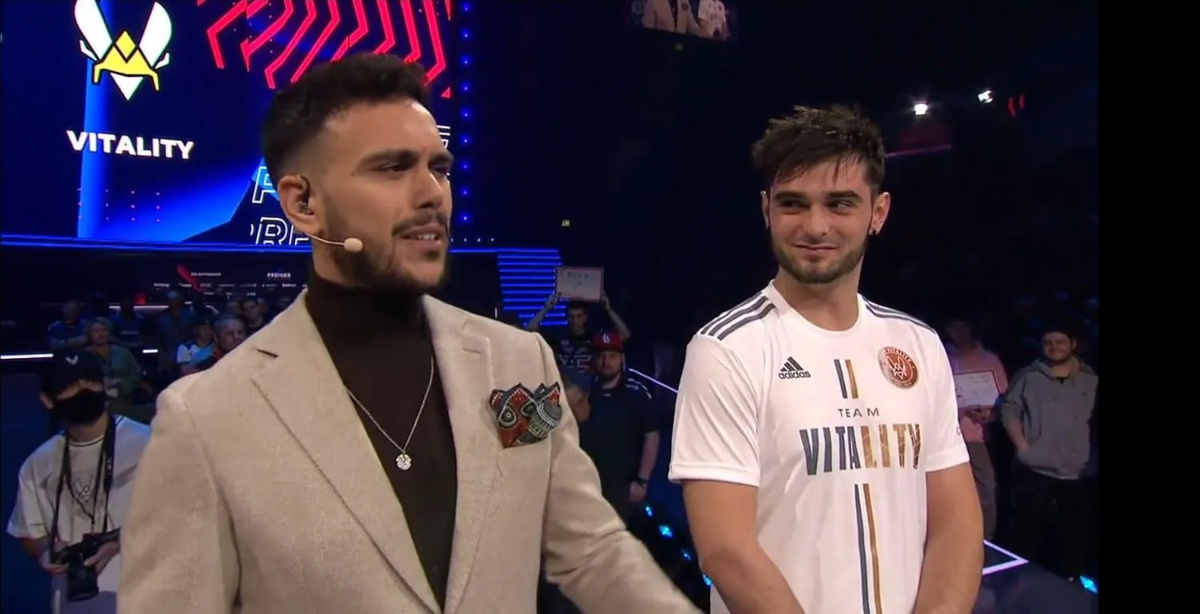 Kansikuva artikkelille: Huippuanalyytikko ja -selostaja lynkkasivat CS-yleisön Tanskassa