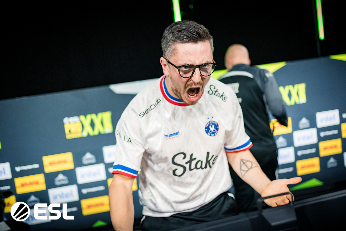 Kansikuva artikkelille: Vitality täysin ylivoimainen EPL:n finaalissa - Jimpphatille ja MOUZ:lle pronssia