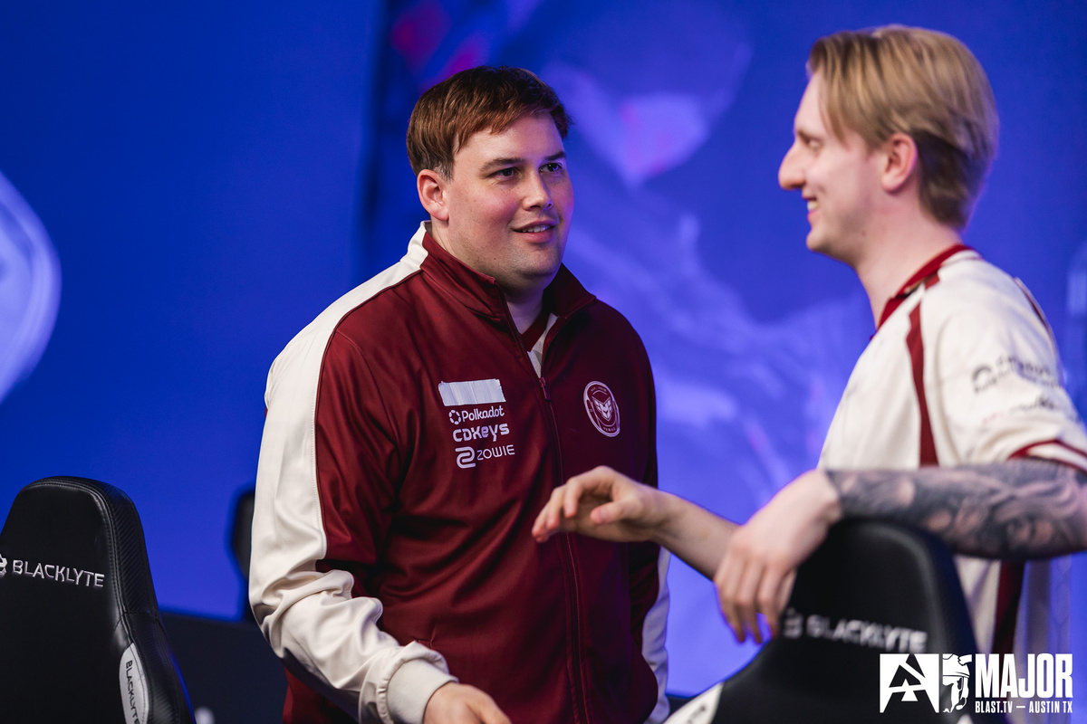 Kansikuva artikkelille: Heroic ja Saha ulos major-turnauksesta - "Emme pystyneet esittämään parastamme"