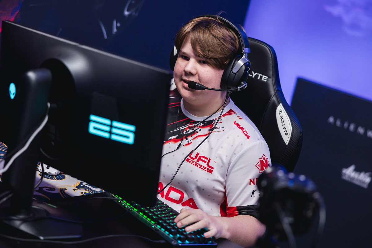 Kansikuva artikkelille: Spirit hankki nuoren lupauksen - Seuraikoni syrjään kokoonpanosta