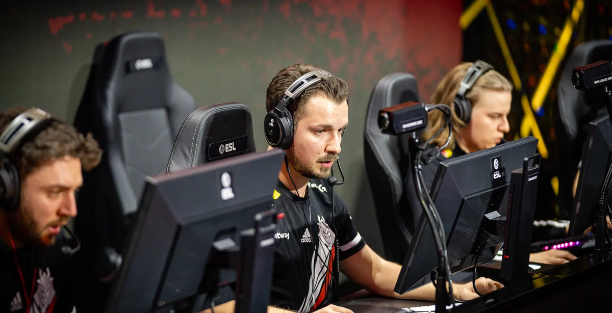 Kansikuva artikkelille: CS-huippuliigan 15. kausi alkaa tänään – milloin G2 ja ENCE pelaavat?