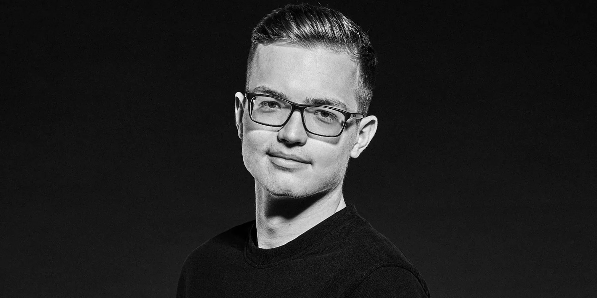 Kansikuva artikkelille: 22-vuotias esports-pelaaja Justus von Eitzen on kuollut