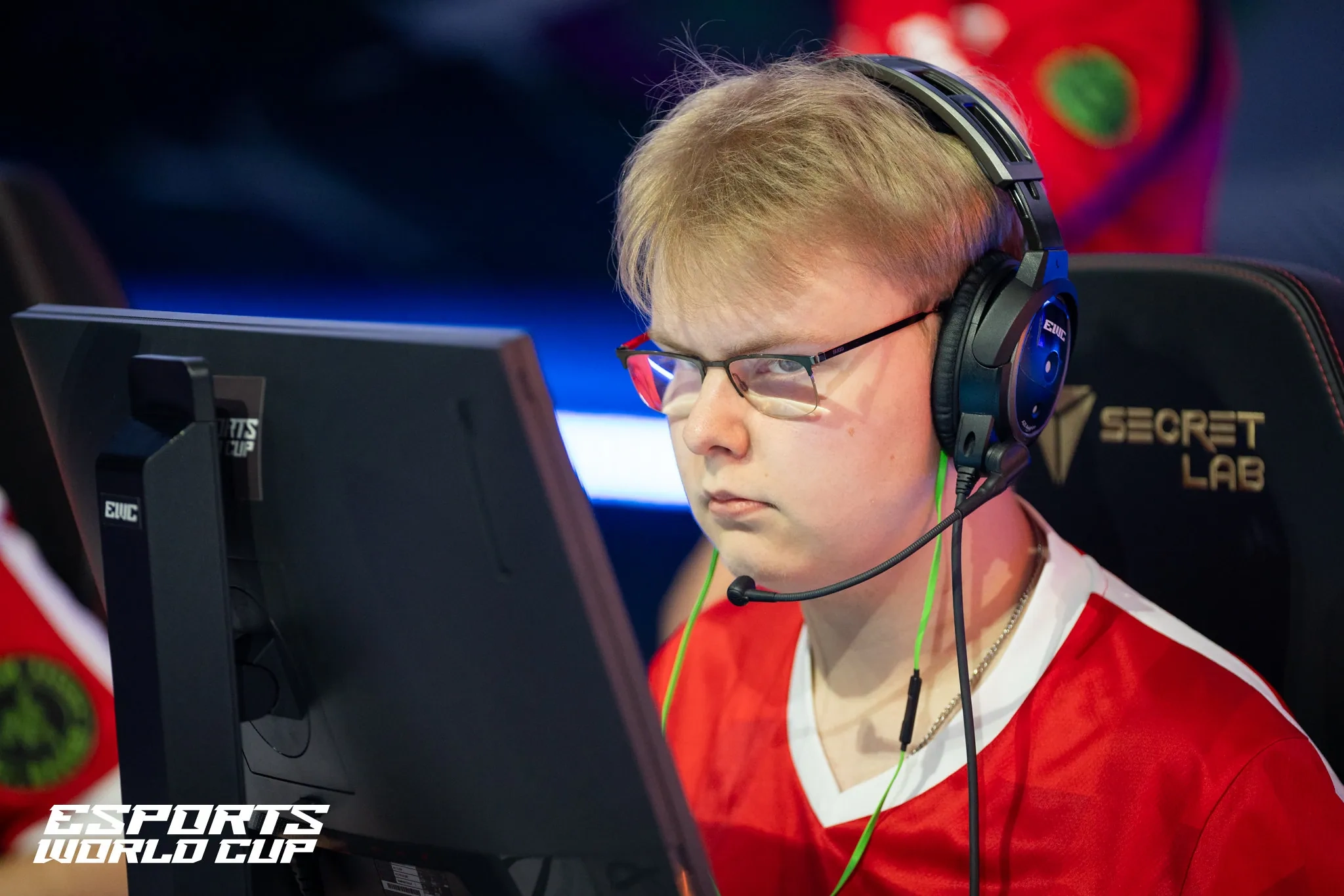 Kansikuva artikkelille: NiKo ja m0NESY palaavat G2:ta vastaan – Jimpphat mukana EWC-torstaissa