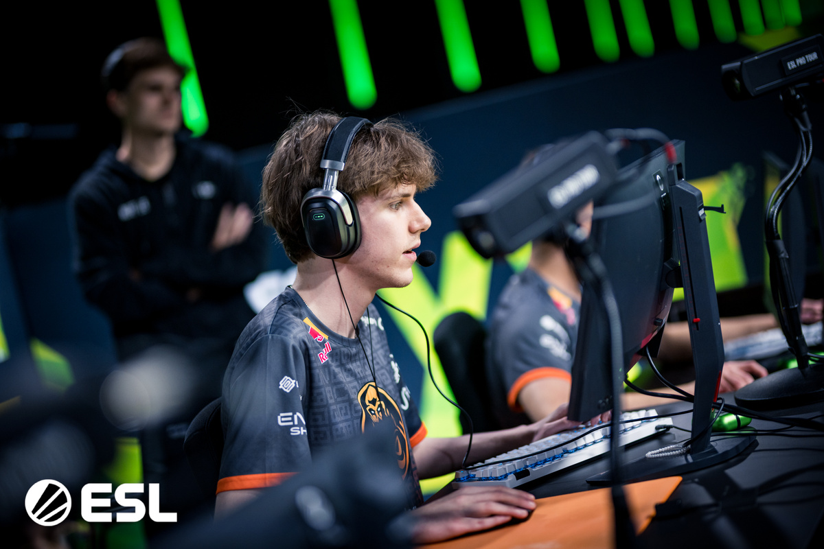 Kansikuva artikkelille: ENCE yllätti Astraliksen - Suomalaisnuoret hurjassa formissa