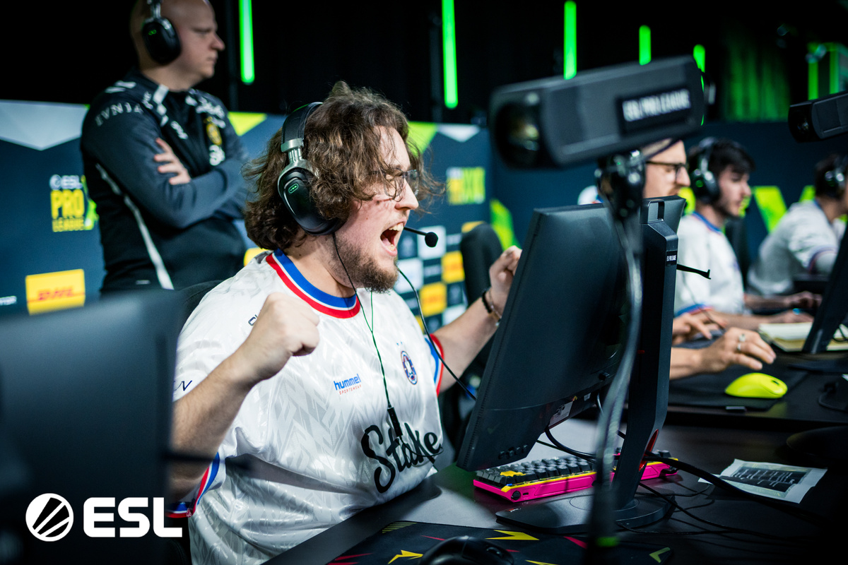 Kansikuva artikkelille: ESL Pro League -ennakko: Falcons vs Vitality - Kumpi vie mestaruuden?