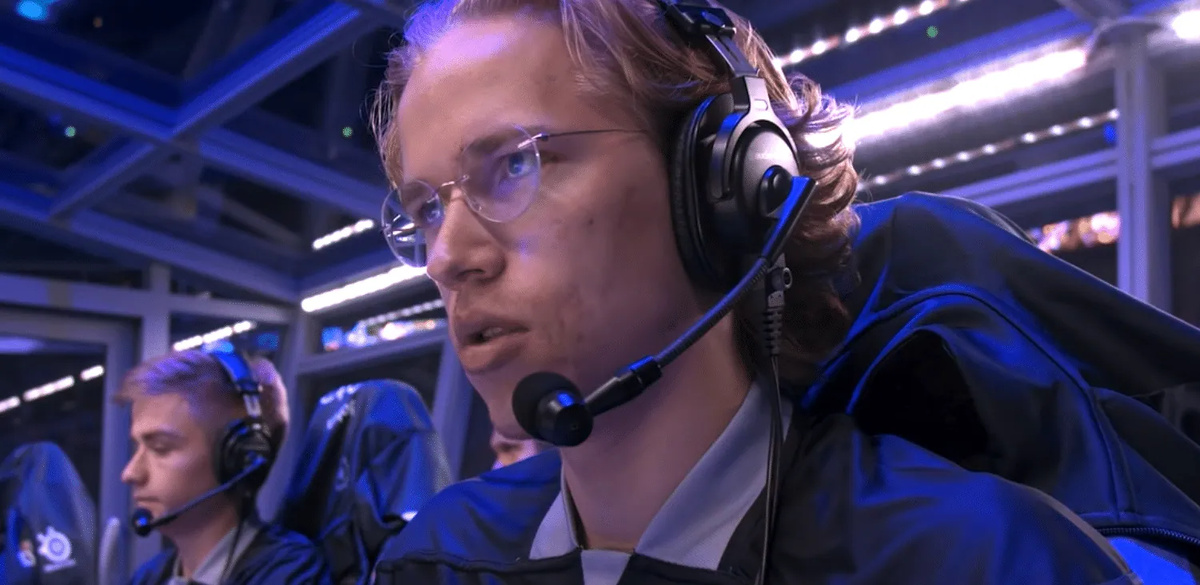 Kansikuva artikkelille: Suomalaisedustus vei BLASTin Dota2-debyytin kärkisijat – Kohtasivat finaaliottelussa