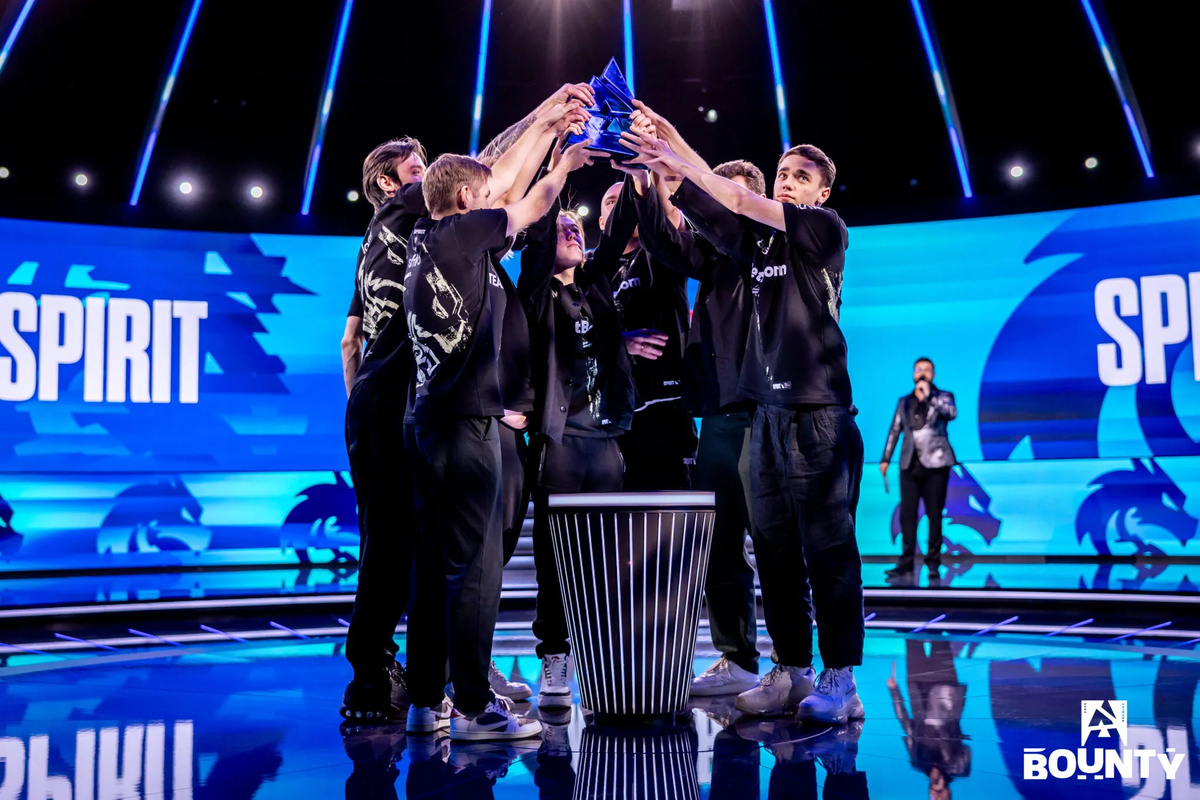 Kansikuva artikkelille: Spirit marssi mestaruuteen BLAST:n huipputurnauksessa – Turkkilaishaastajasta ei vastusta finaalissa