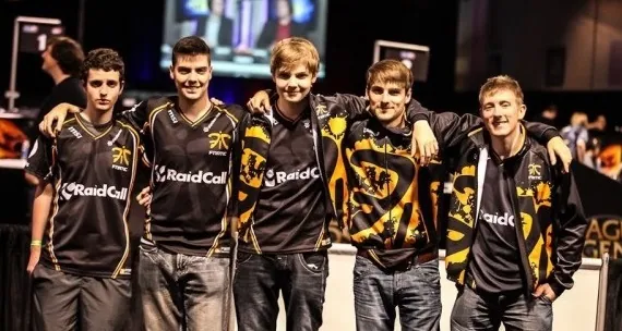 Kansikuva artikkelille: Joulukalenteri luukku #3: Suomalaiselle kultaa League of Legendsin MM-kisoista 2011